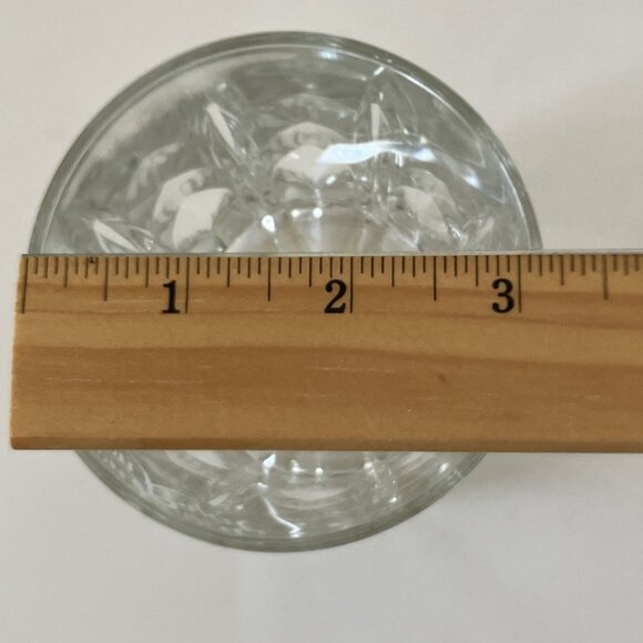 Set of 2 Crown Royal Rocks Glasses White Logo Starburst Base Made in Italy - Picture 8 of 9